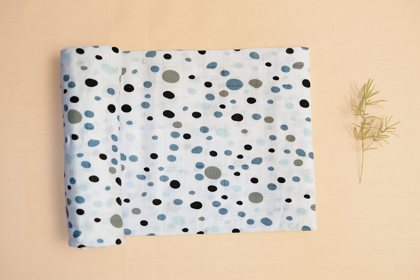 SWADDLE - Set of 2 - Sheep & Dalmatians - Blueberry Cream