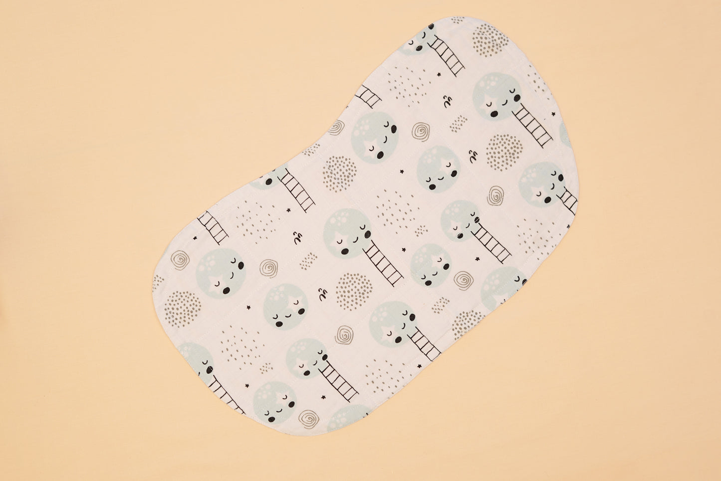 BURP CLOTH - Moon And The Starry Night - Blueberry Cream