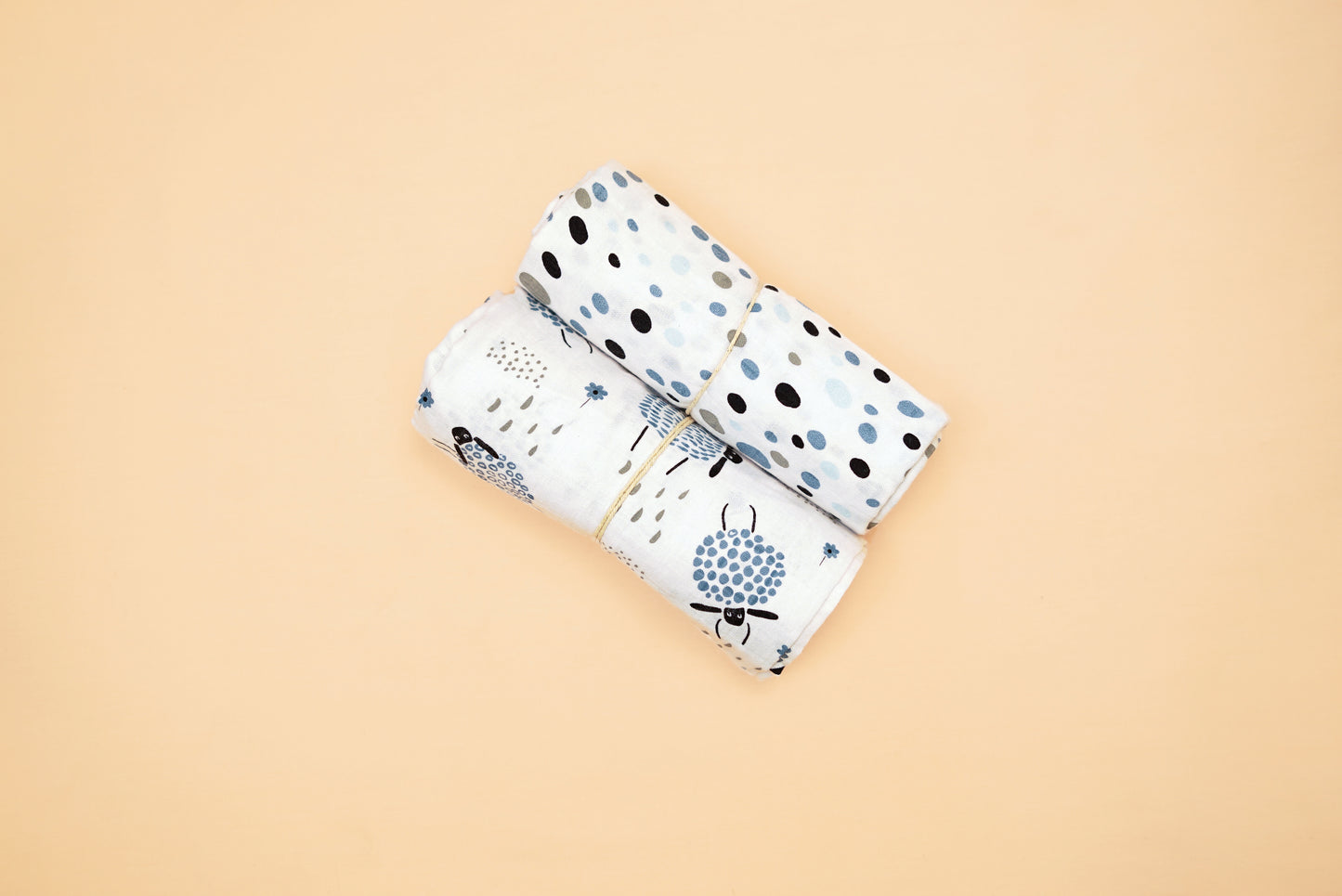 SWADDLE - Set of 2 - Sheep & Dalmatians - Blueberry Cream