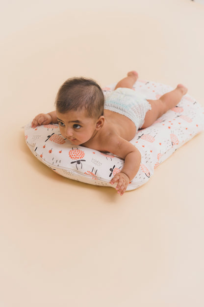 SNUGGLE BABY BED   - Baa Baa That Sheep - Butternut Squash