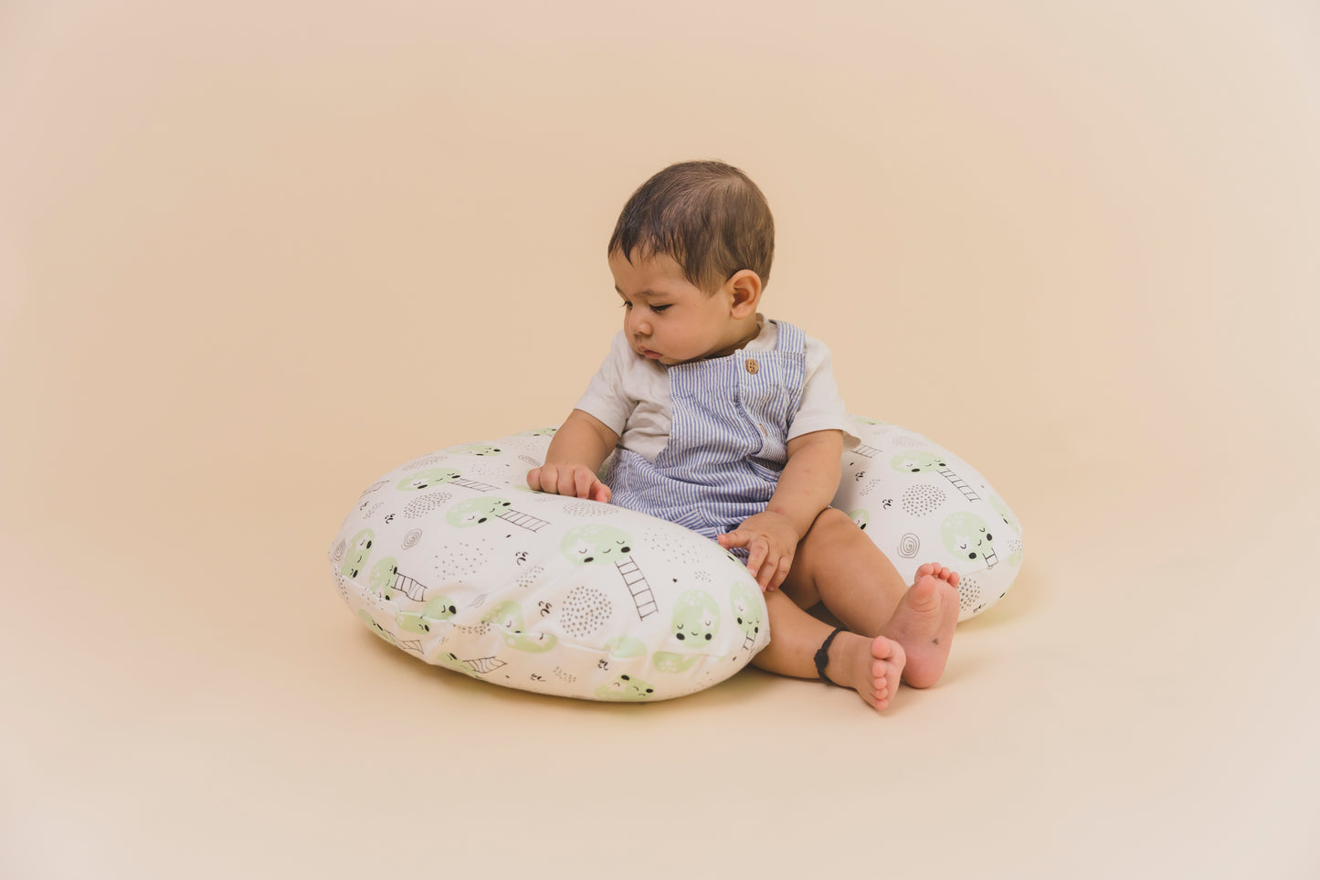 NURSING PILLOW  - Moon And The Starry Night - Whipper Seafoam