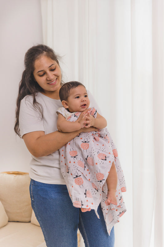 SWADDLE - Baa Baa That Sheep - Butternut Squash