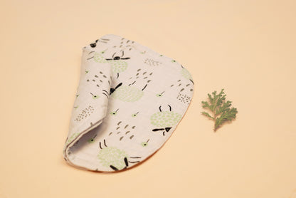 BURP CLOTH  - Baa Baa That Sheep  - Whipper Seafoam