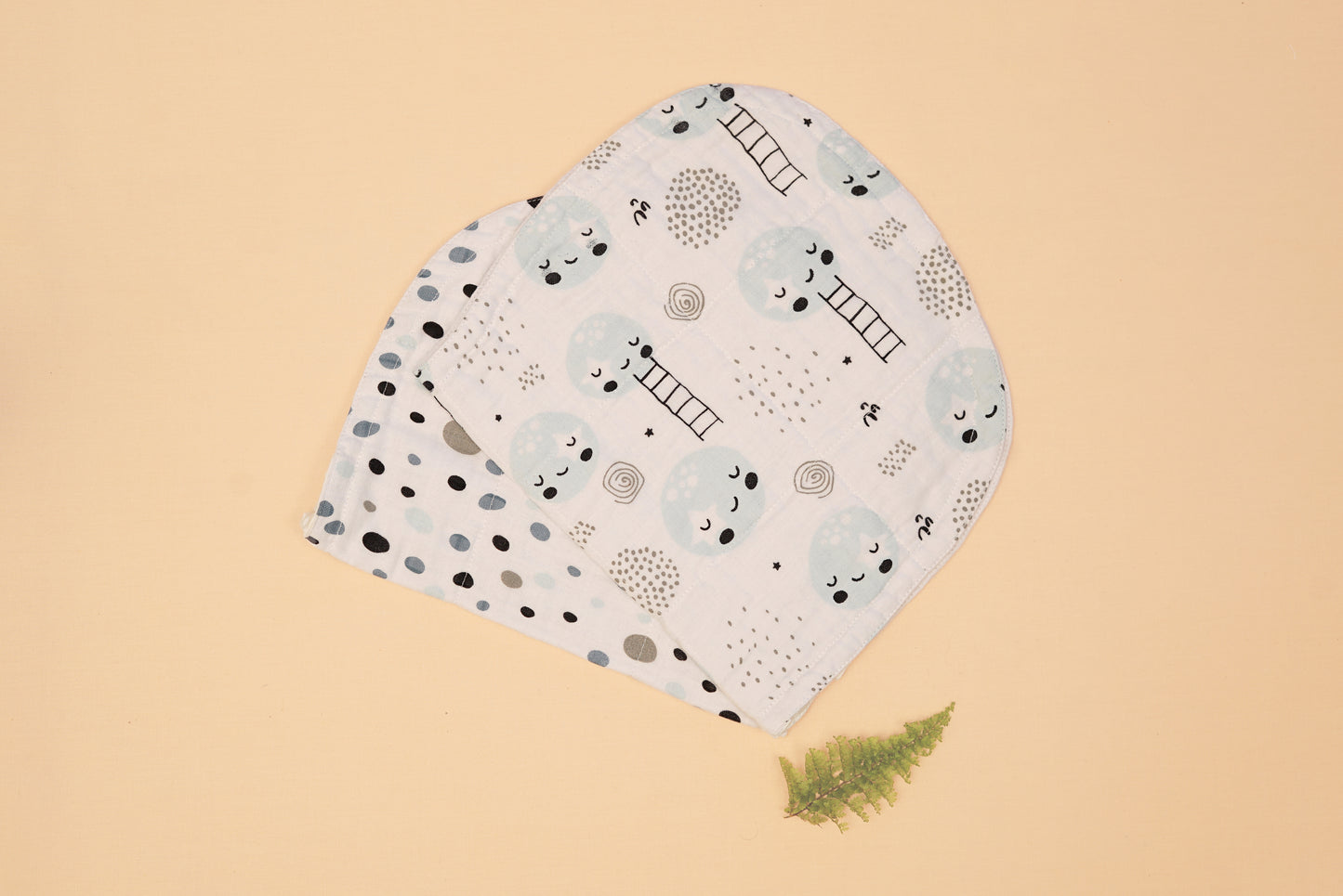 BURP CLOTH - Set of 2 - Moon & Dalmatians - Blueberry Cream