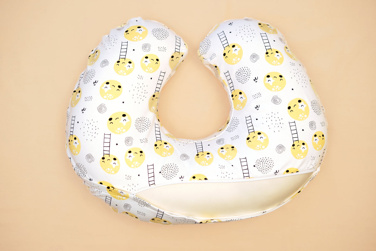 NURSING PILLOW  - Moon And The Starry Night - Lime & Lenomade