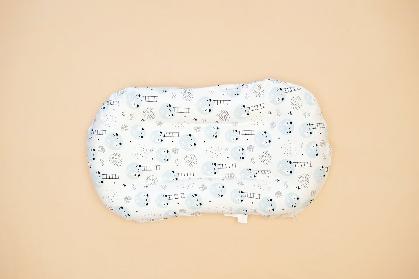 SNUGGLE BABY BED   - Moon And The Starry Night - Blueberry Cream