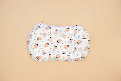 SNUGGLE BABY BED   - Baa Baa That Sheep - Butternut Squash